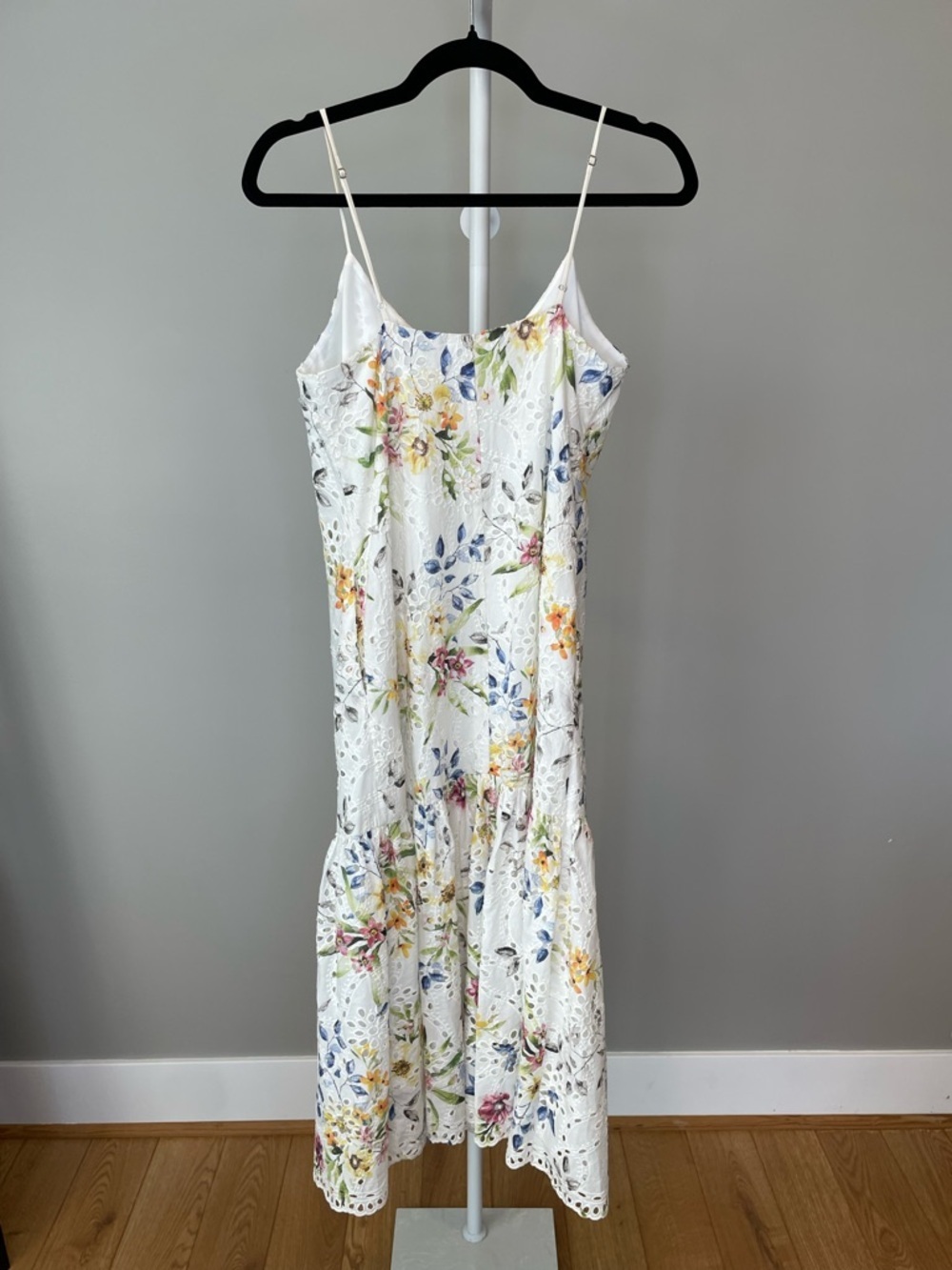 Lavender Brown White Floral Eyelet Spring Midi Dress - Small - Picture 2 of 4